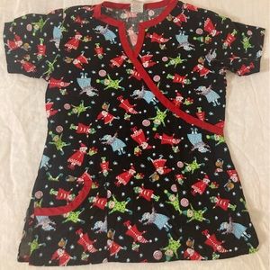 Christmas Elf Women’s XS Scrub Top